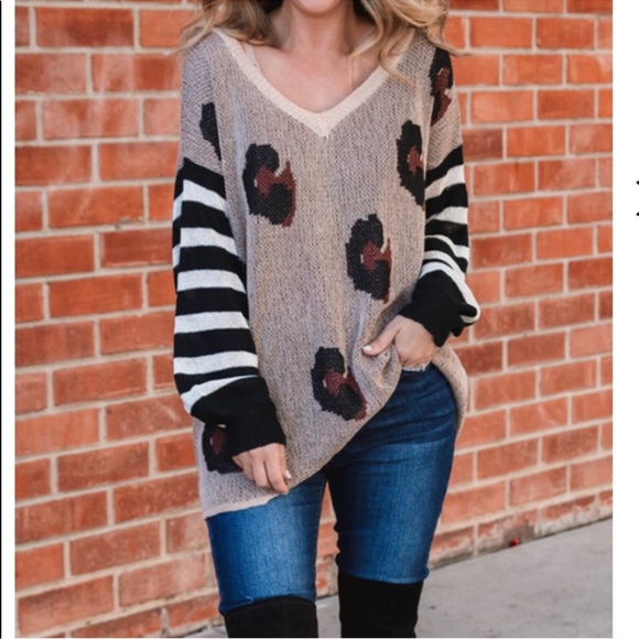 Amaryllis Leopard Top - Picture 5 of 6